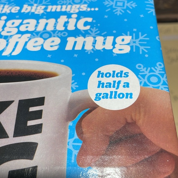 NWT Gigantic Coffee Mug holds half gallon I like big mugs and I cannot lie - Picture 4 of 4